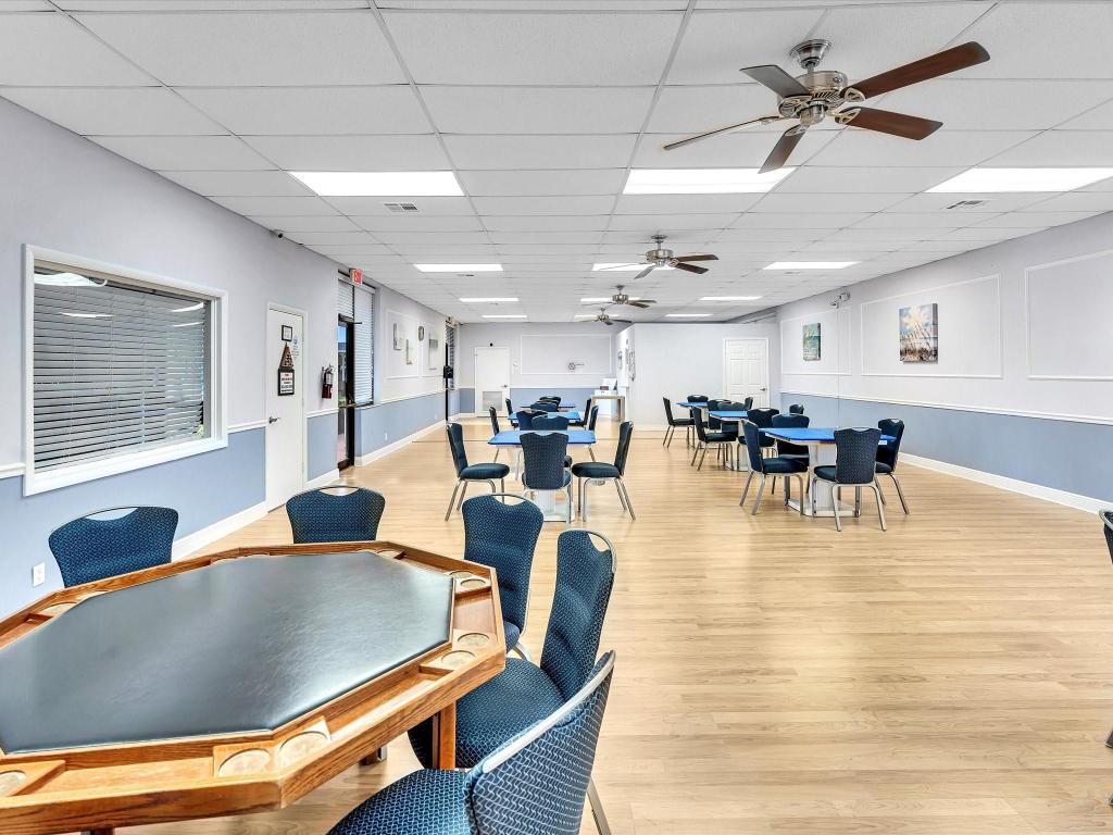 DELRAY VILLAS 5 - Residential