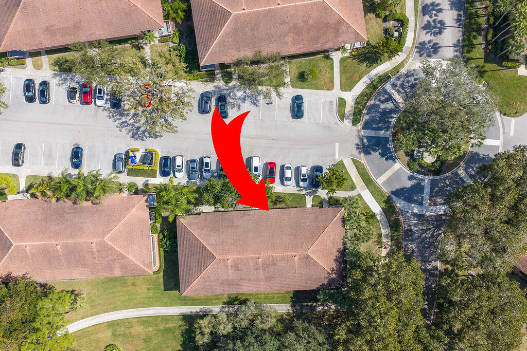 GOLF VILLAS CONDO - Residential