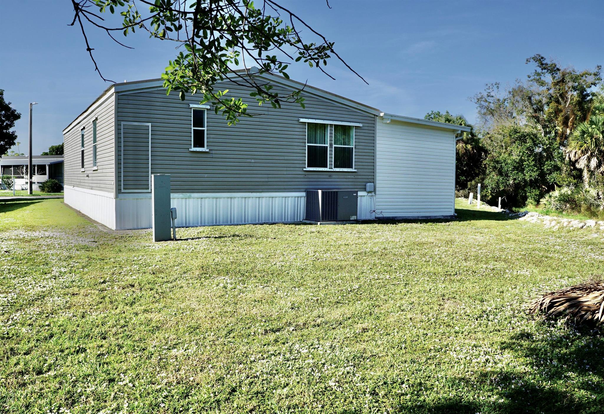 Sandhill Shores - Residential