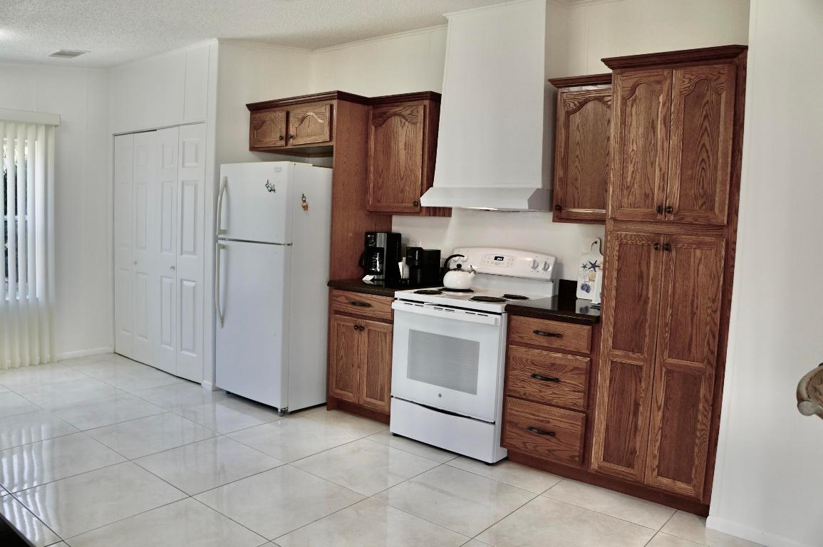 Sandhill Shores - Residential