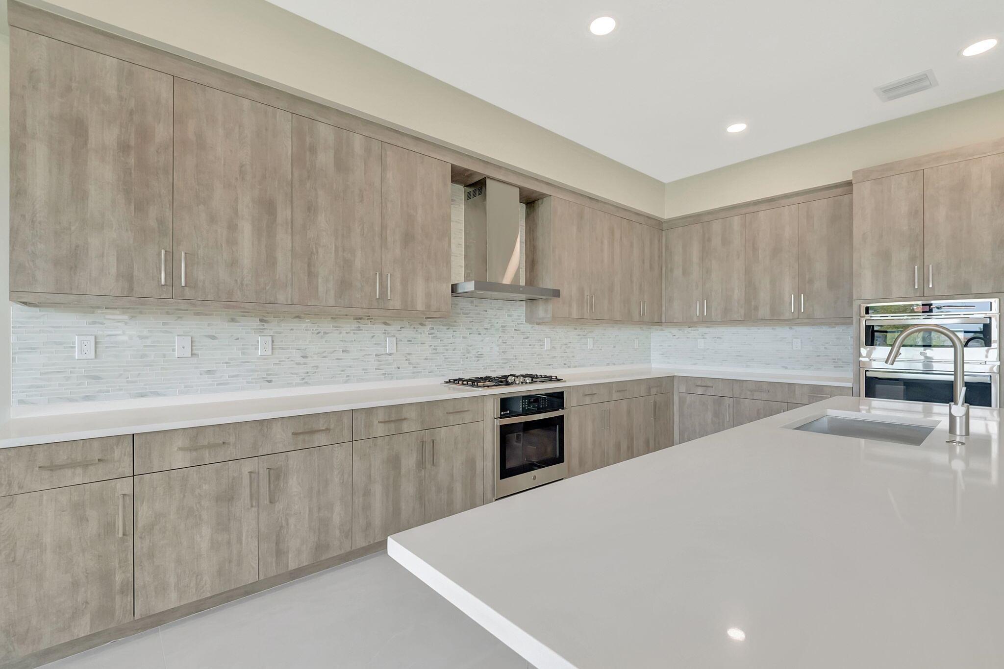 Lotus Palm - Residential