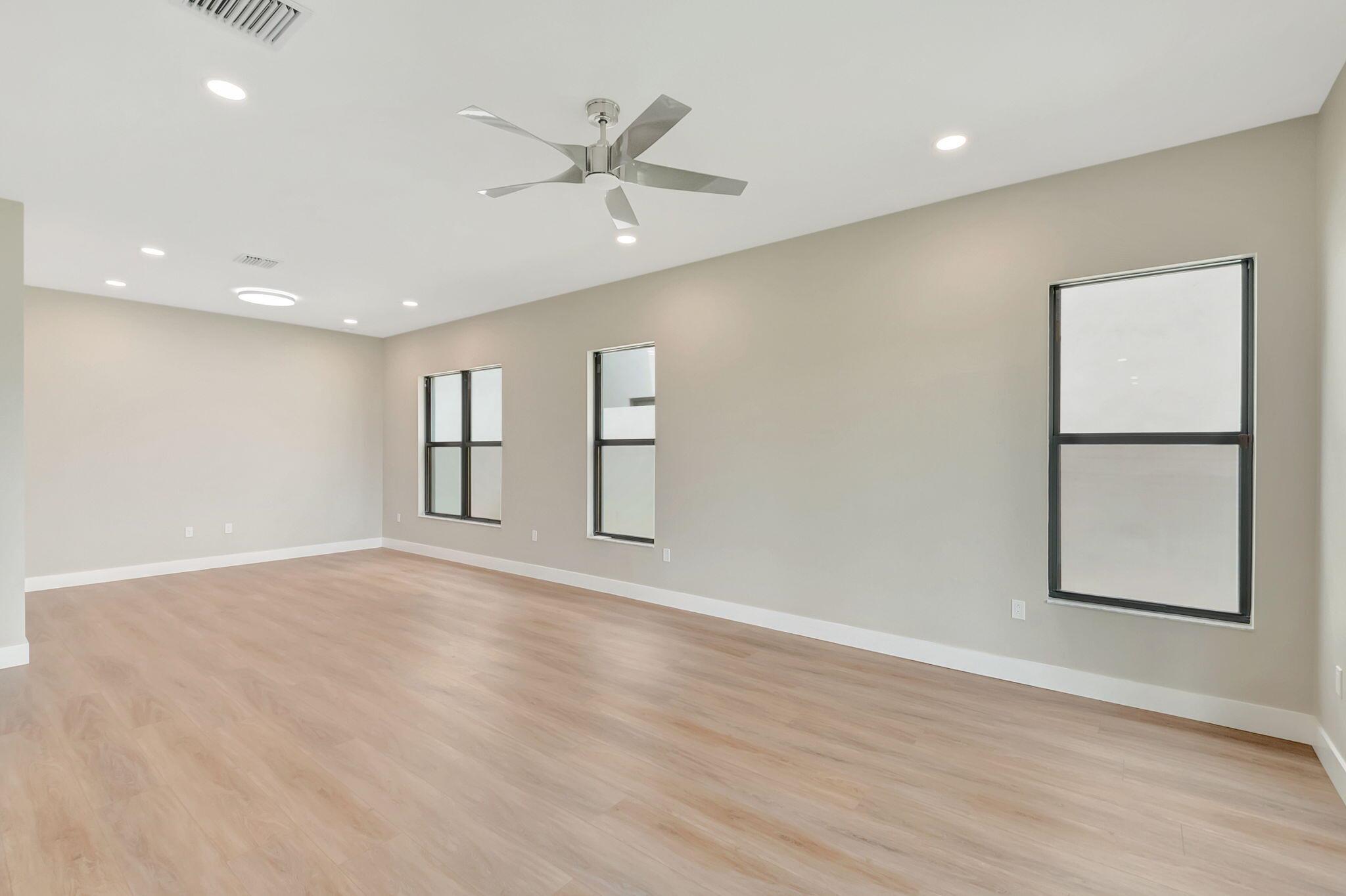 Lotus Palm - Residential