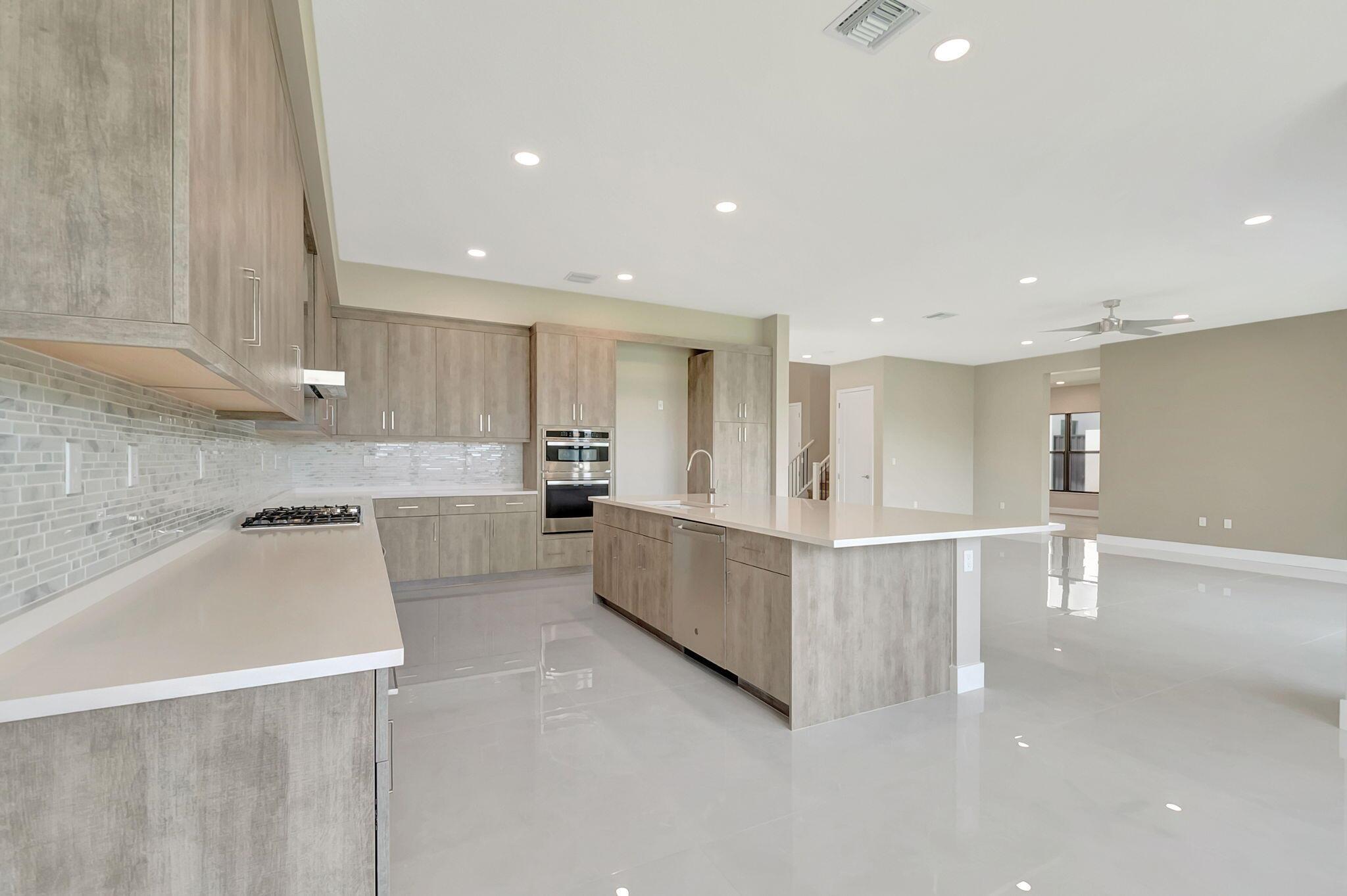 Lotus Palm - Residential