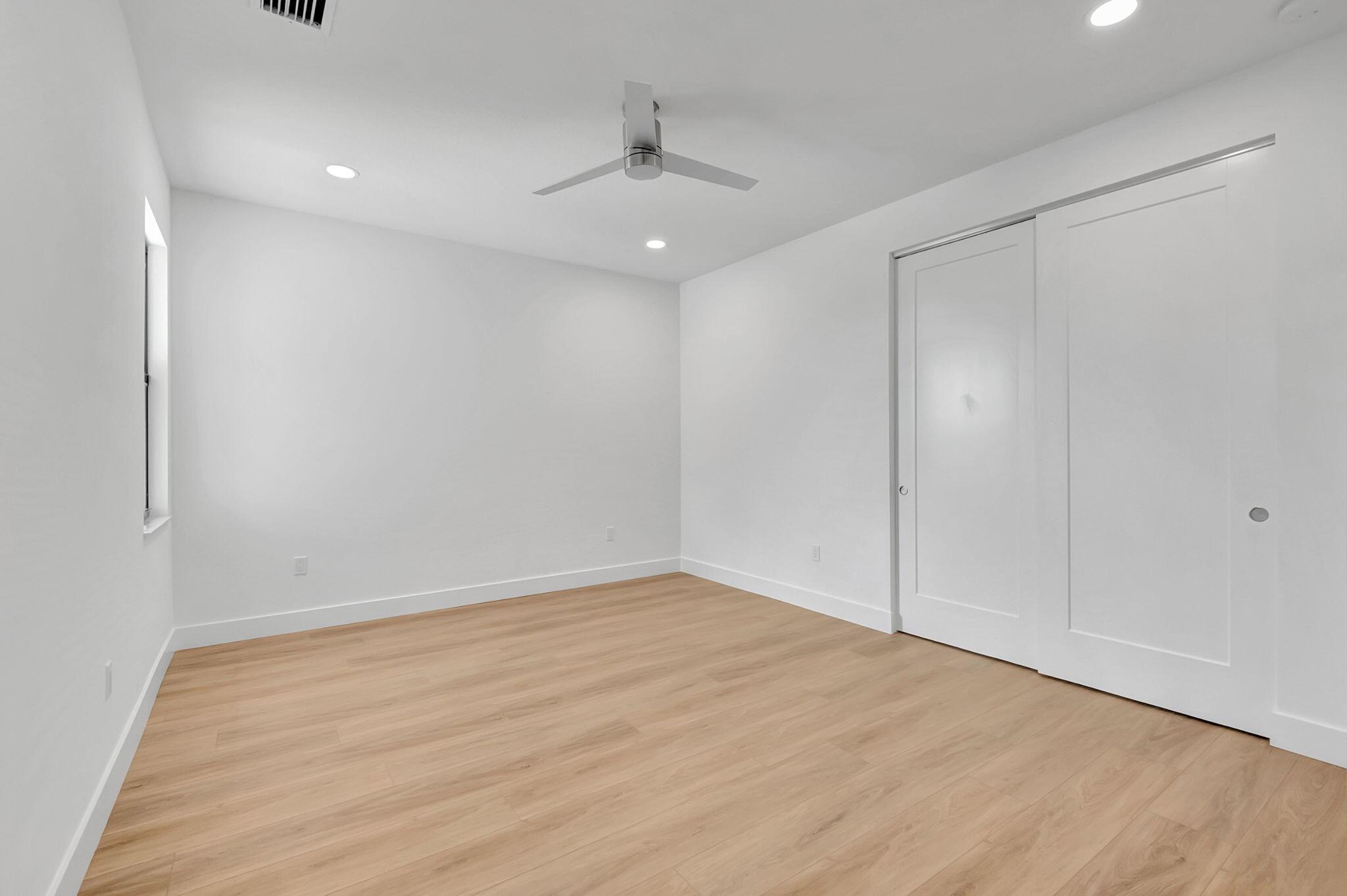 Lotus Palm - Residential