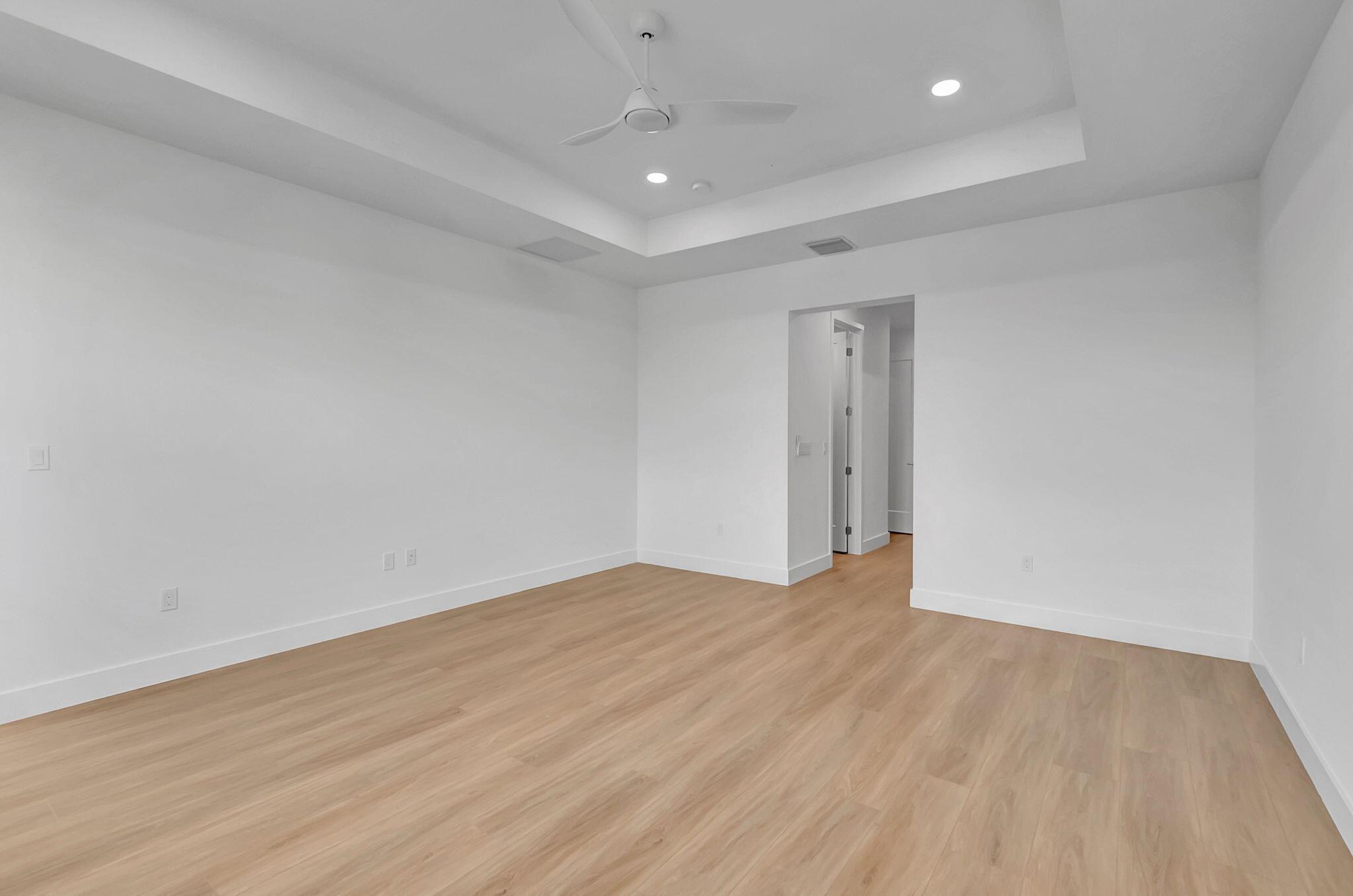 Lotus Palm - Residential