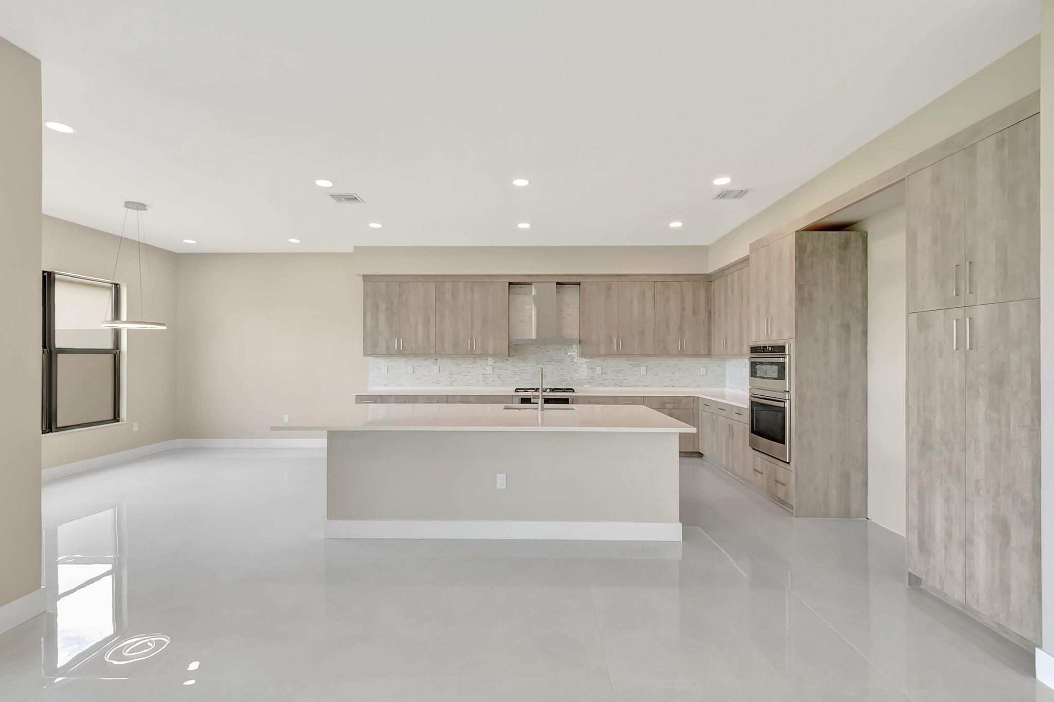 Lotus Palm - Residential