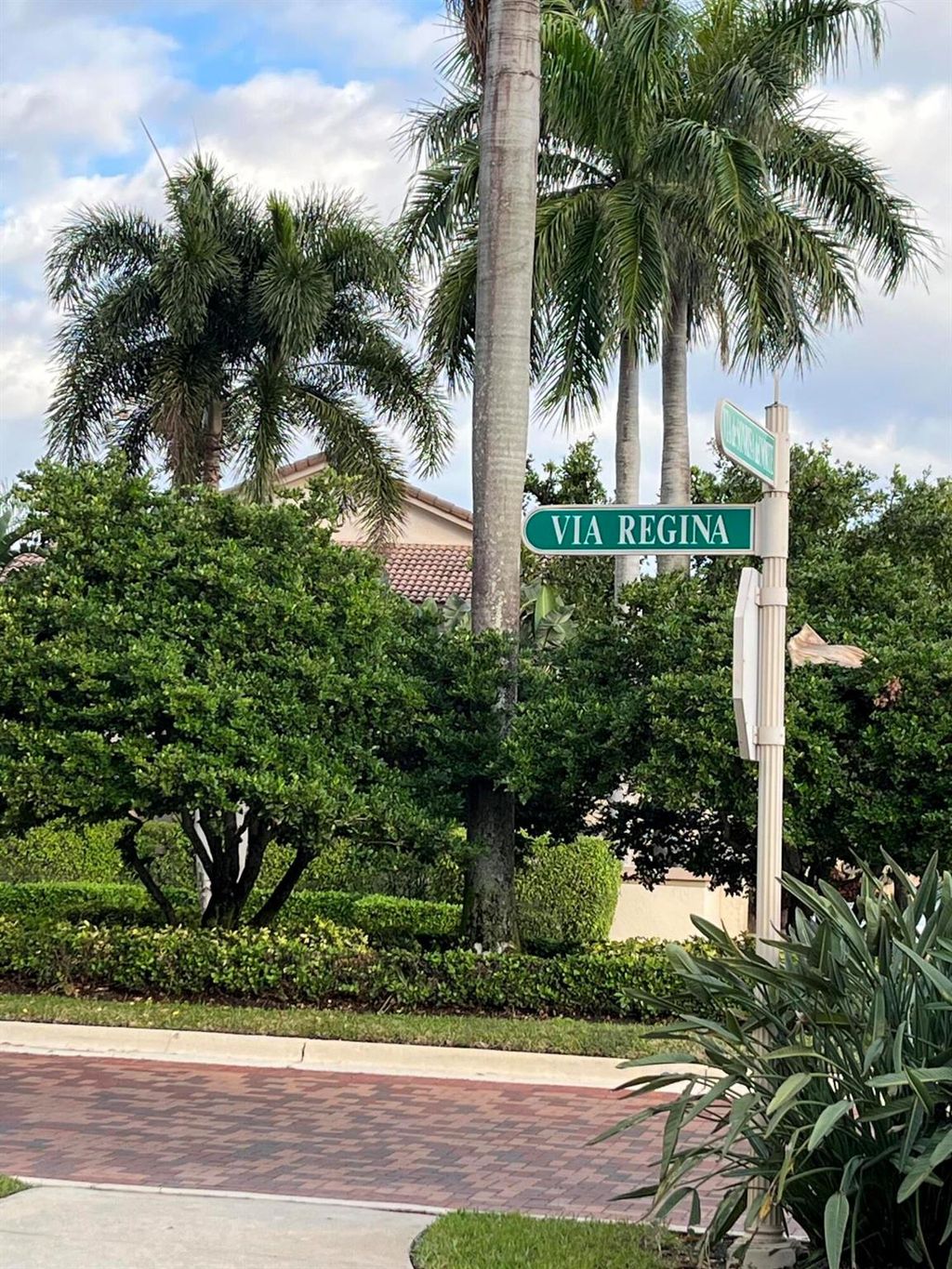 Photo of 6549 S Via Regina, Boca Raton, FL 33433 (MLS # R11137027)