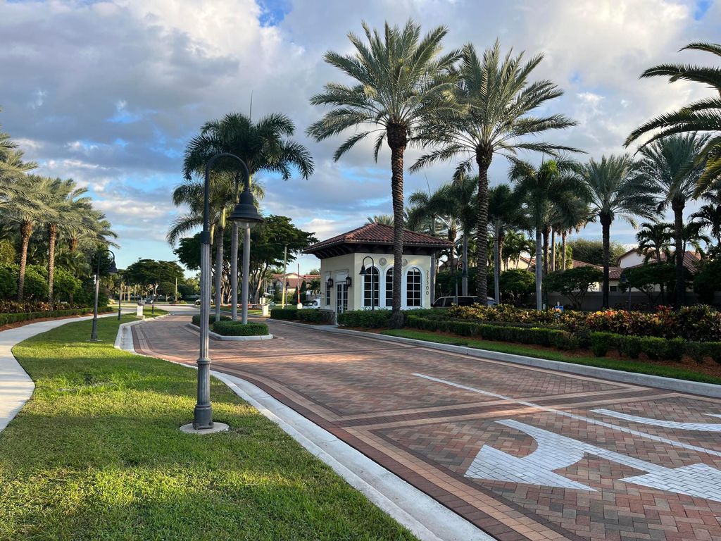 Photo of 6549 S Via Regina, Boca Raton, FL 33433 (MLS # R11137027)