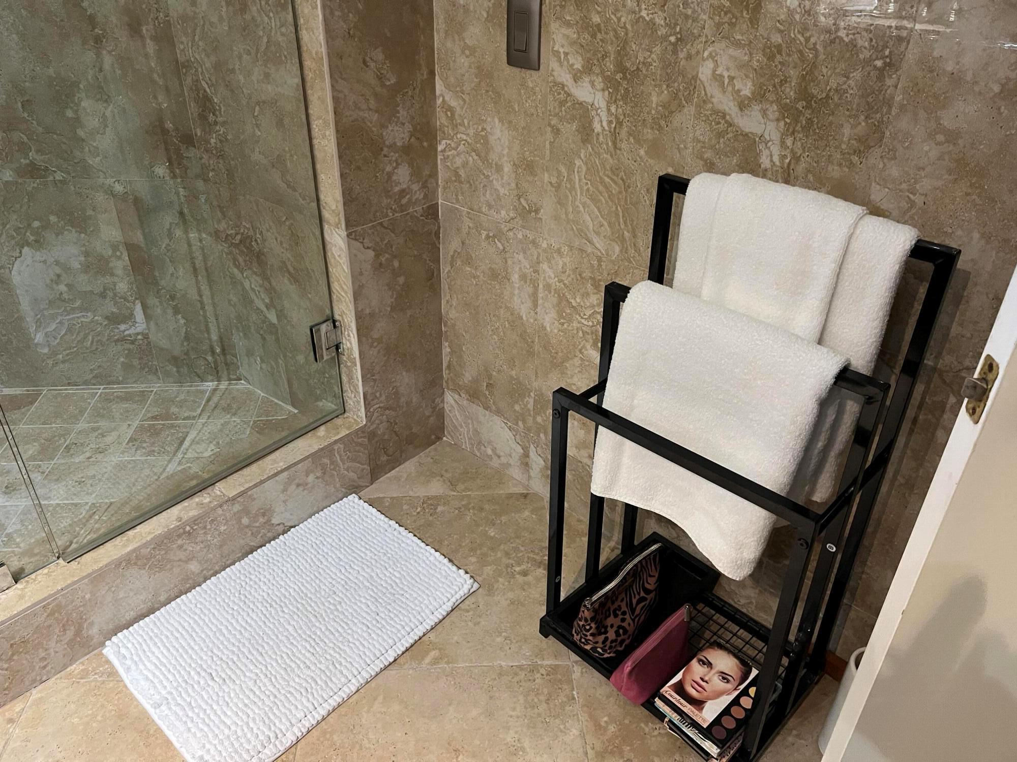 PLUM AT BOCA POINTE - Residential