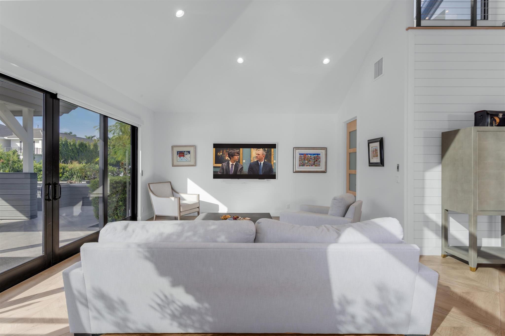 SANCTUARY - Residential