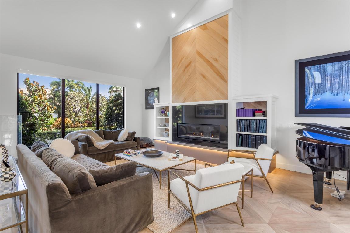 SANCTUARY - Residential