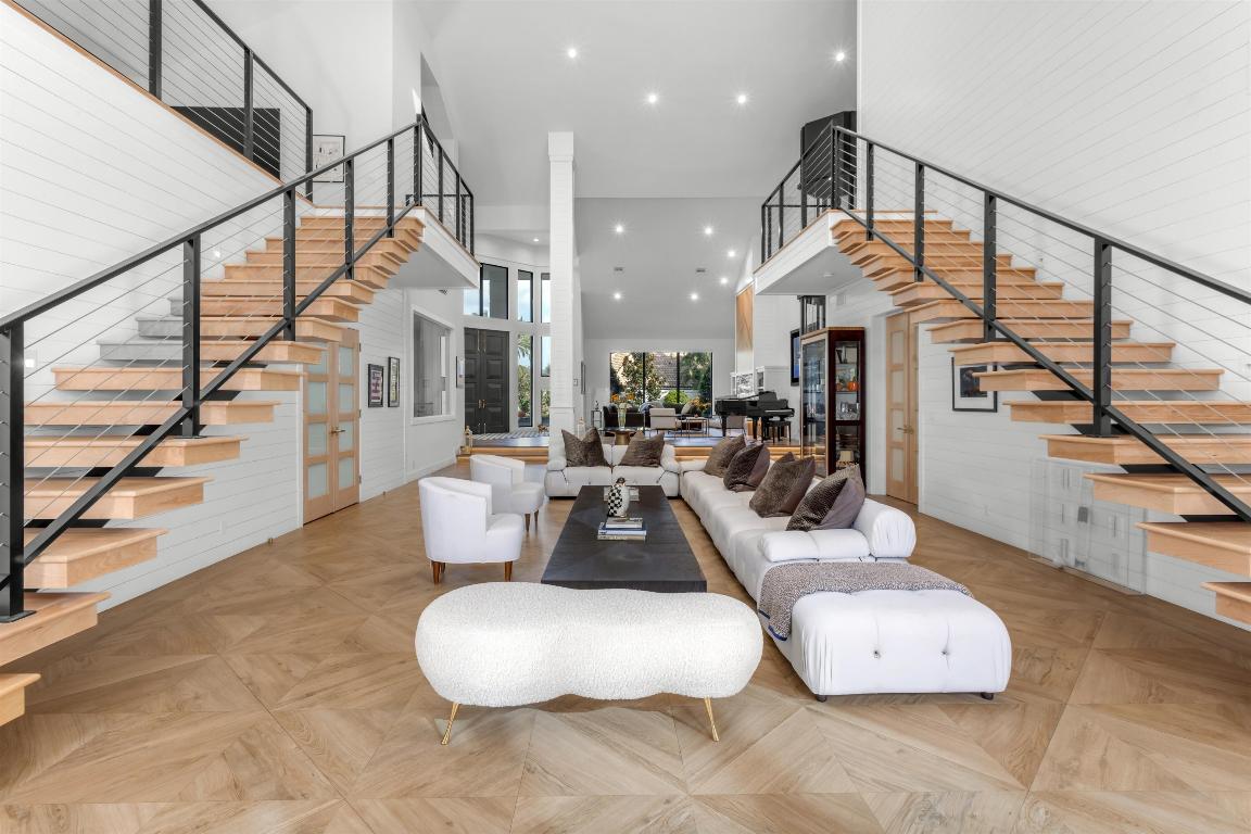 SANCTUARY - Residential