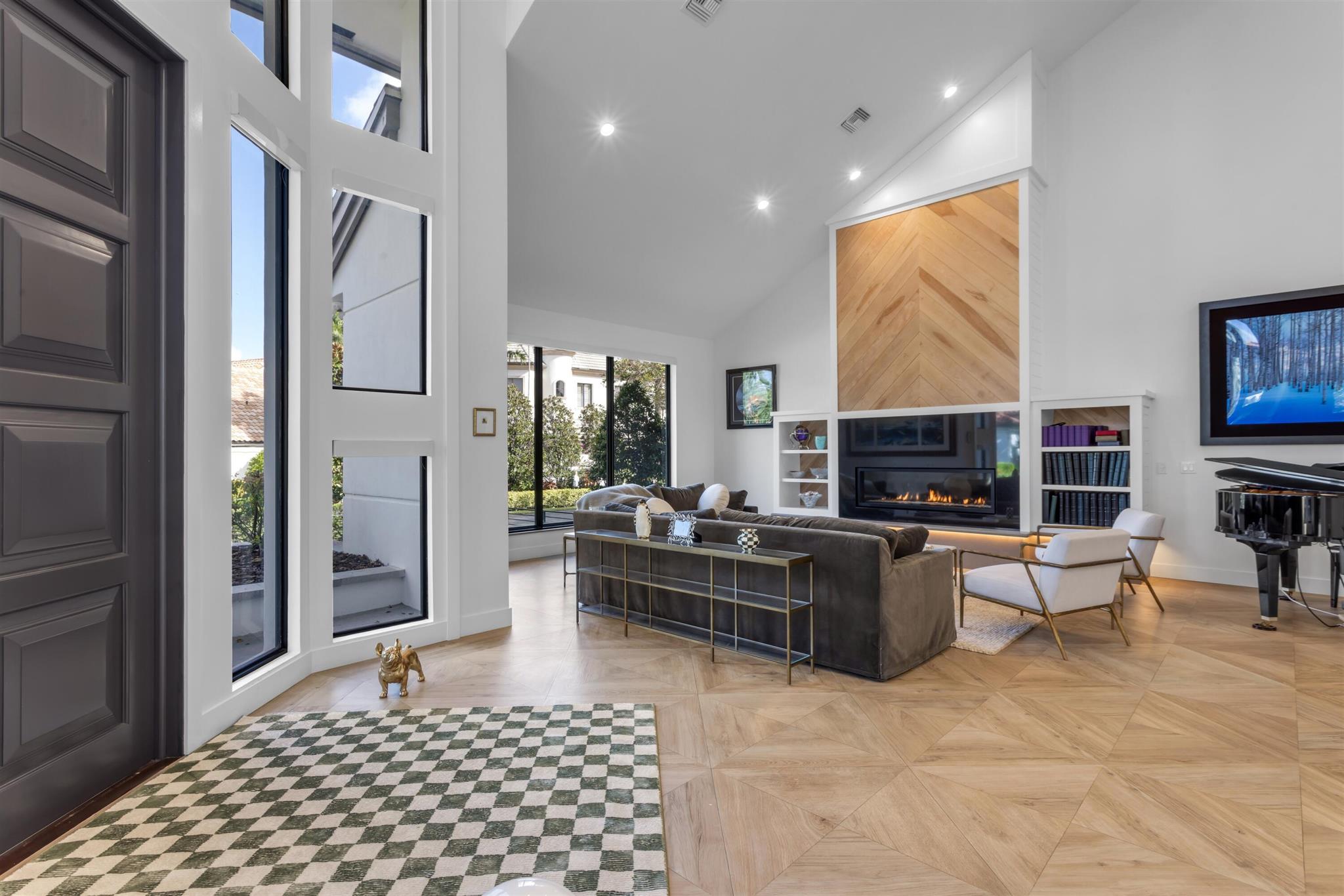 SANCTUARY - Residential