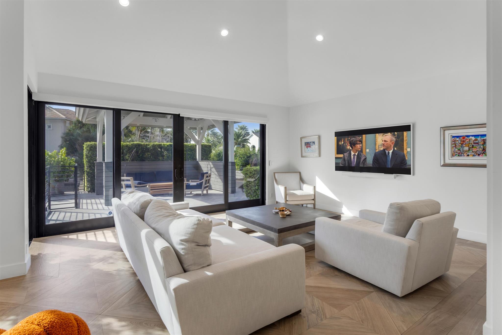 SANCTUARY - Residential