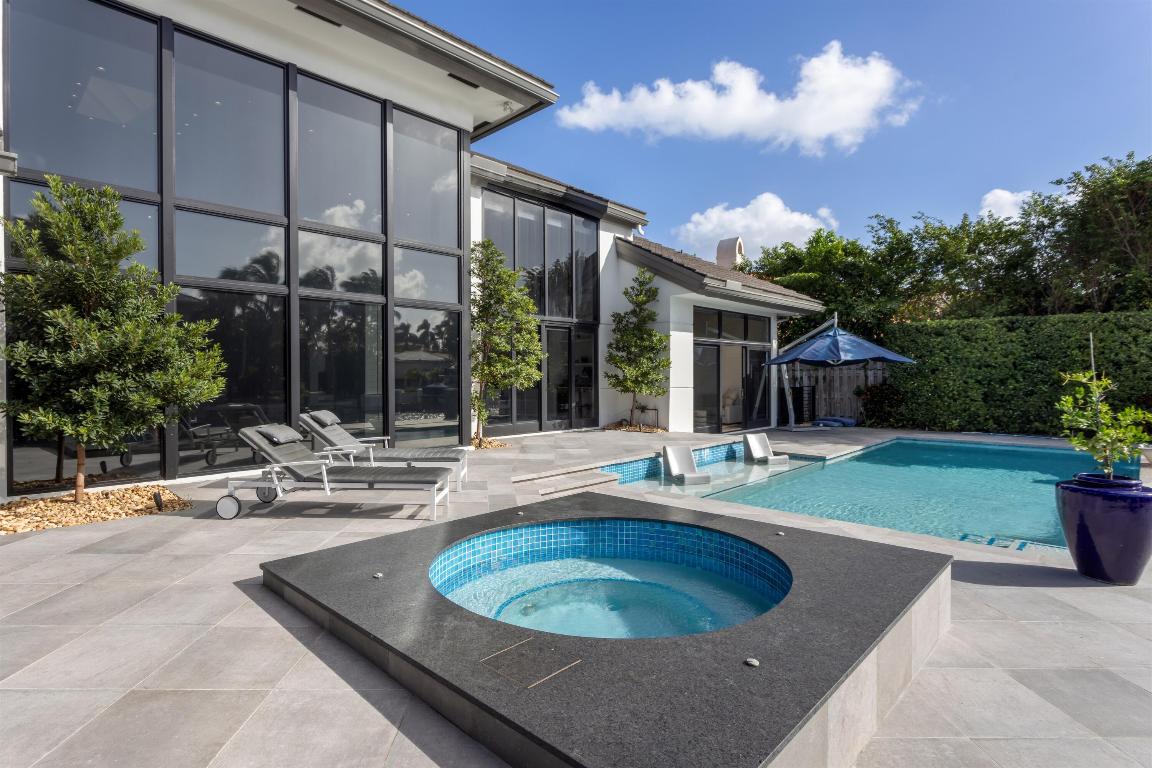 SANCTUARY - Residential