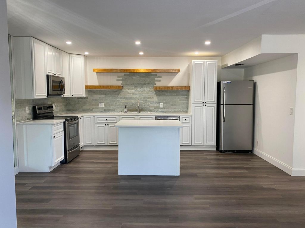 Photo of 3676 Alder Drive #B2, West Palm Beach, FL 33417 (MLS # R10974532)