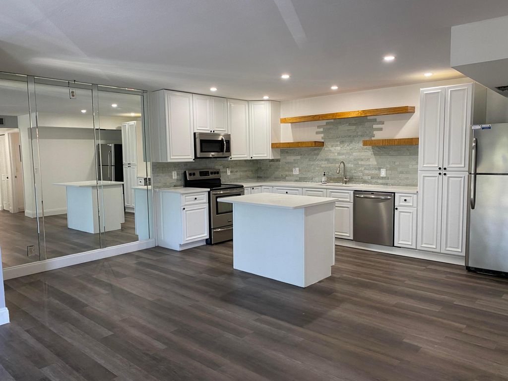 Photo of 3676 Alder Drive #B2, West Palm Beach, FL 33417 (MLS # R10974532)