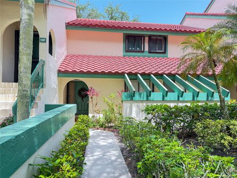 10 E Lexington Ln E B Palm Beach Gardens FL 33418