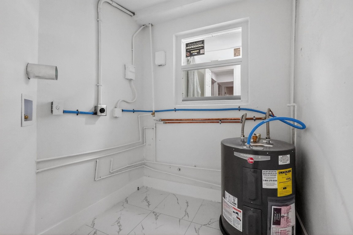 Essex Village 6th Add - Residential