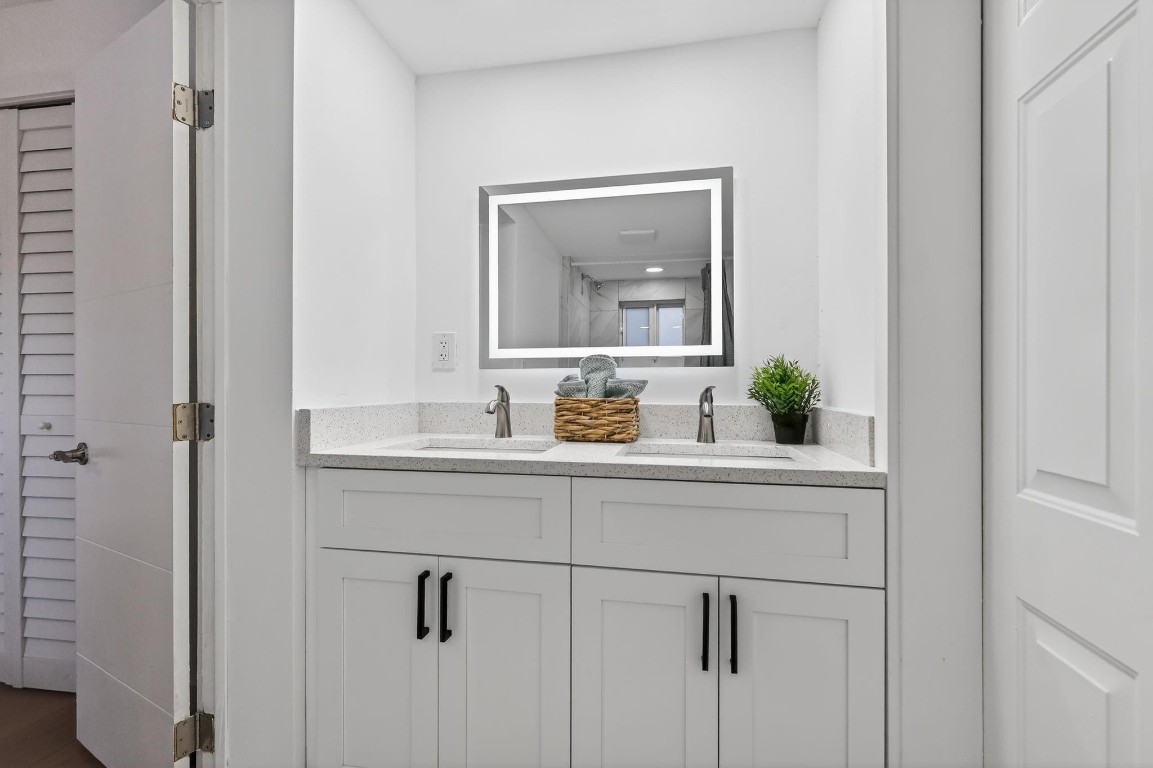 Essex Village 6th Add - Residential