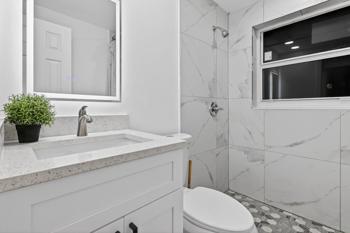 Essex Village 6th Add - Residential