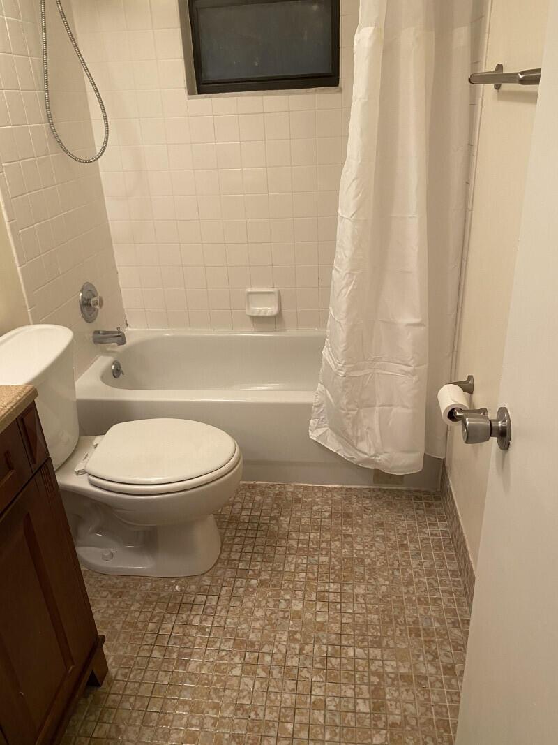 PALM BEACH LAKE WORTH EST - Residential Lease