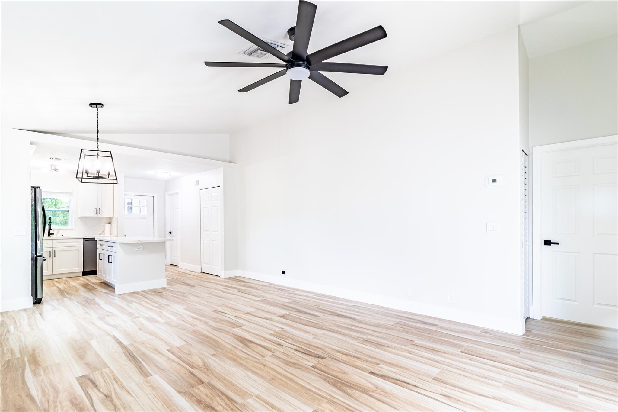 Delray Resub Blk 72 - Residential Lease