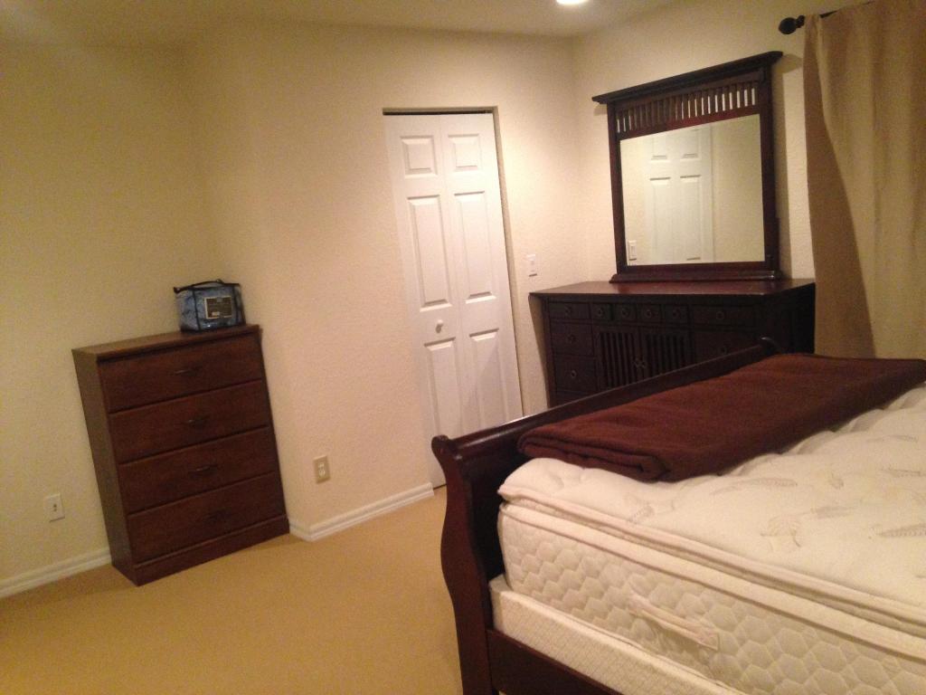 THIRD REPLAT OF PORTOFINO ISLES - Residential