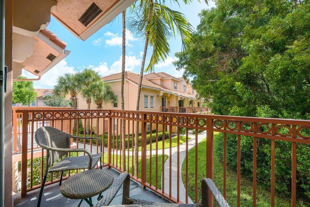 TIERRA VERDE AT DELRAY BEACH CONDO - Residential Lease