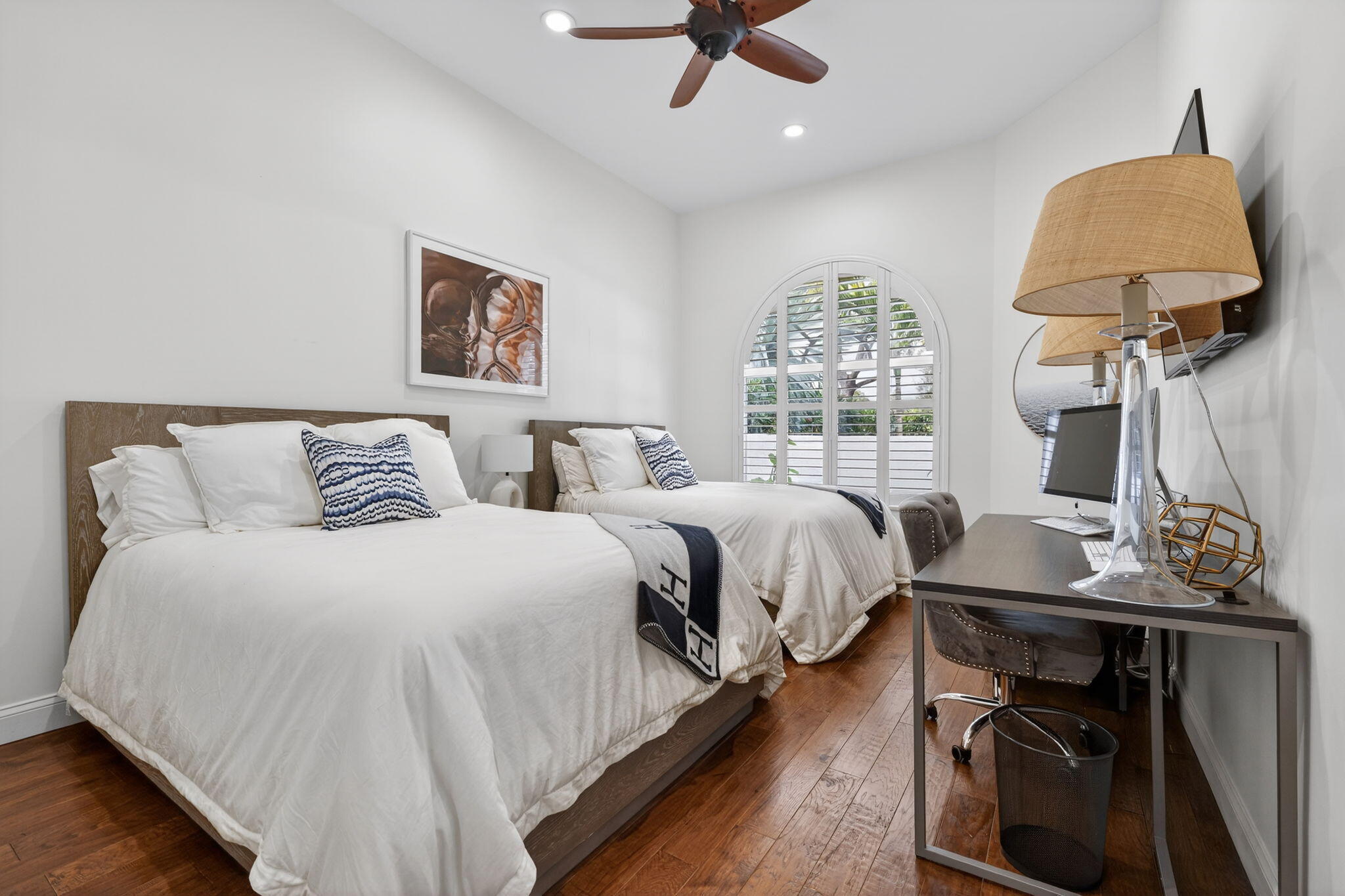 ADMIRALS COVE PAR A 1 - Residential