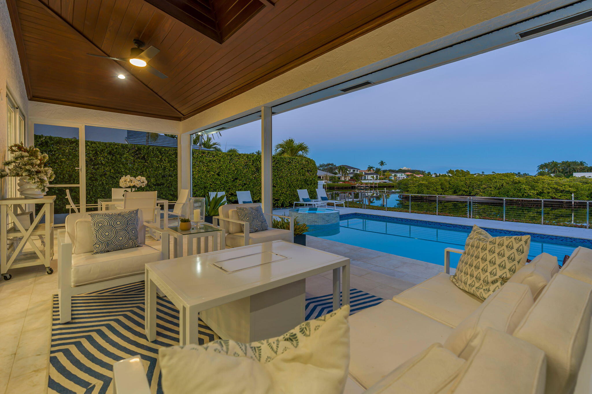 ADMIRALS COVE PAR A 1 - Residential