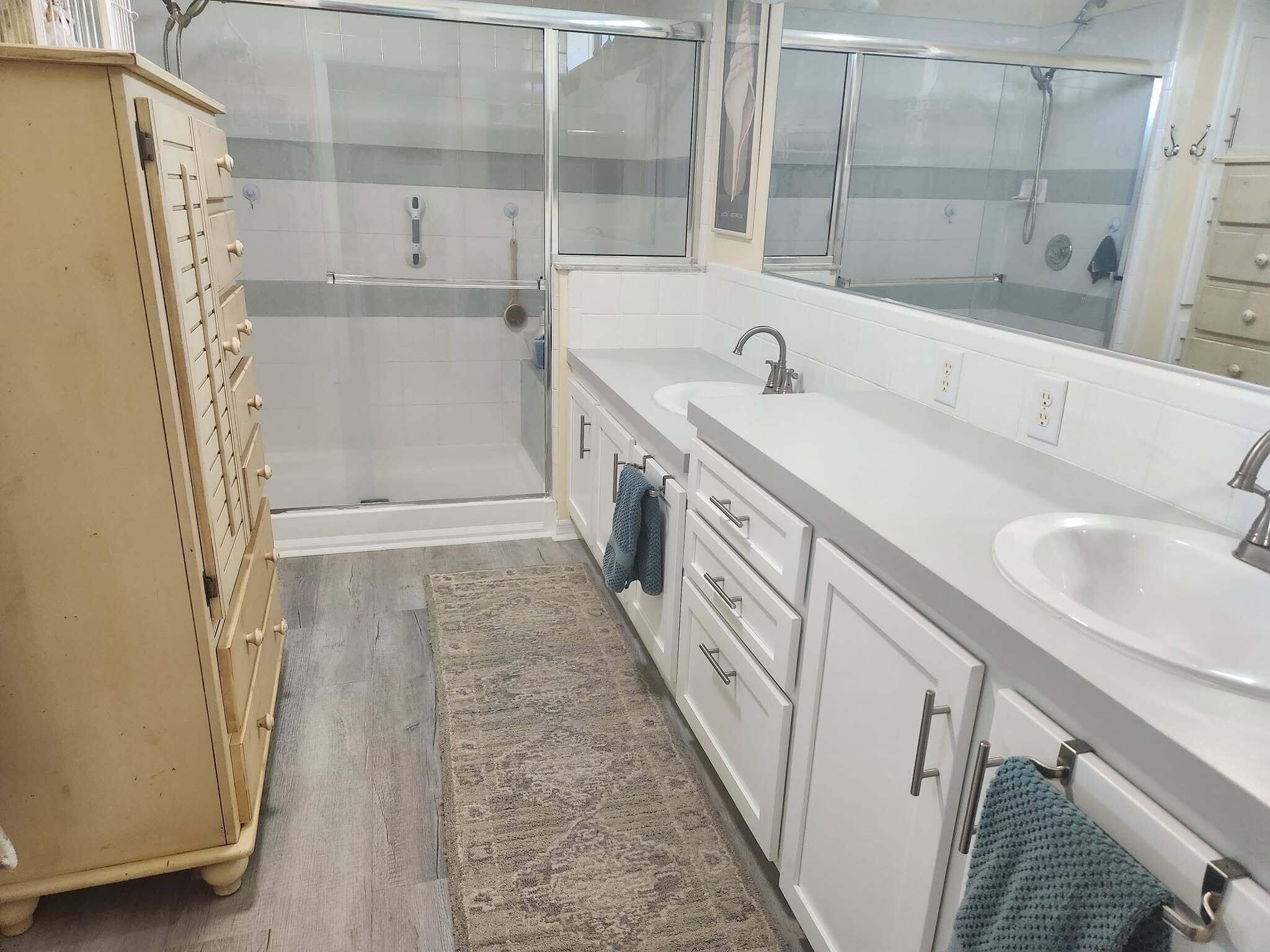 113 E Harbor Drive - Photo 3