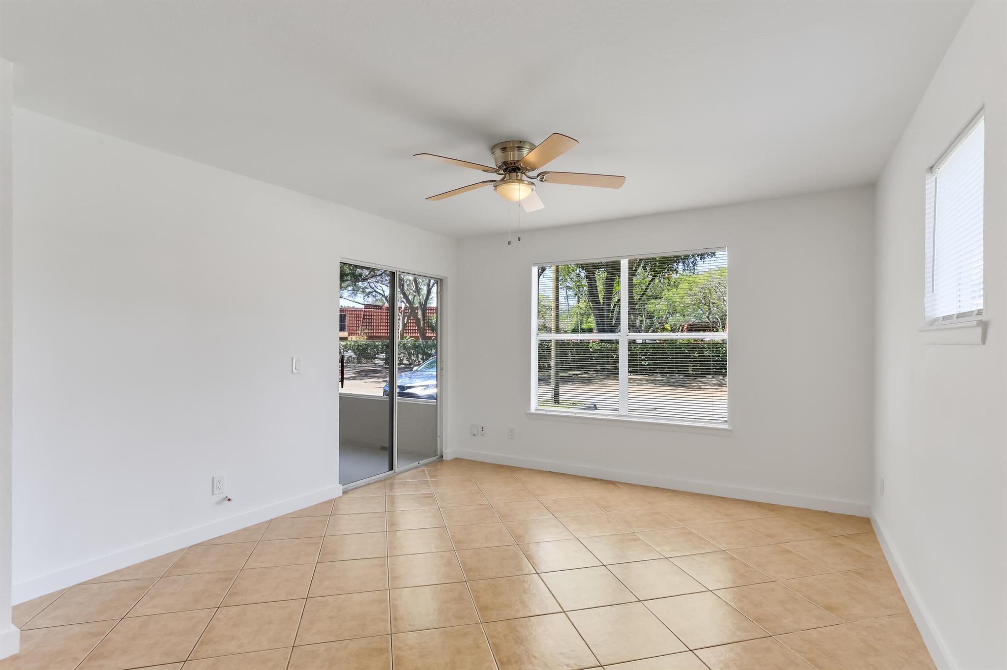 1780 Palm Cove Boulevard 6-101