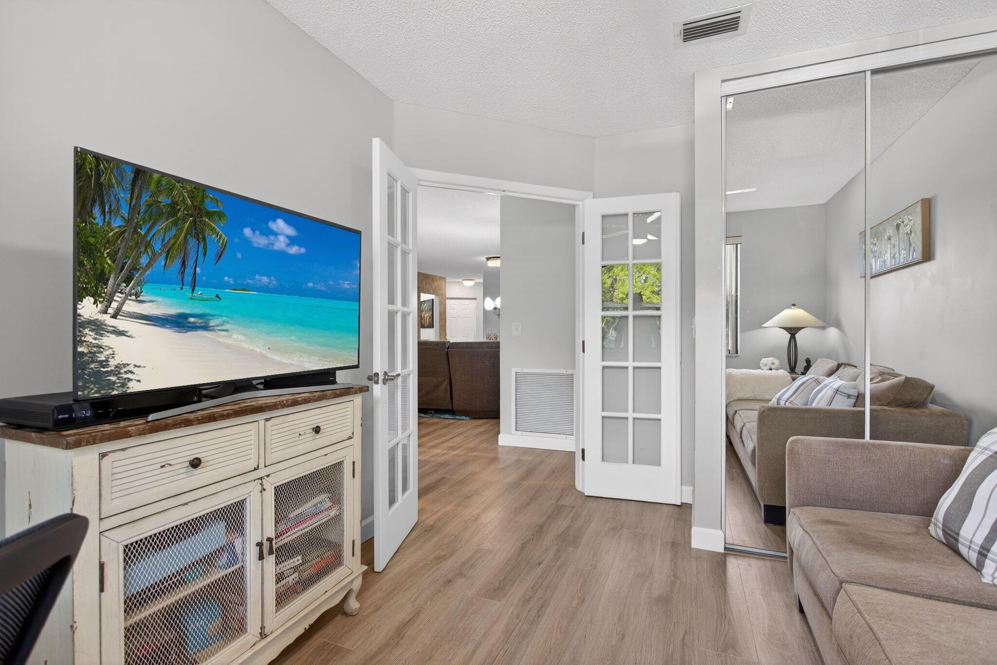 BAYPORT VILLAGE A - Residential