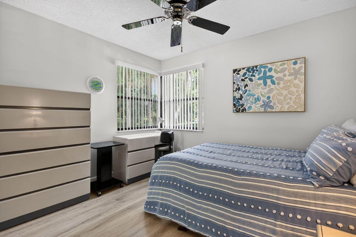 BAYPORT VILLAGE A - Residential