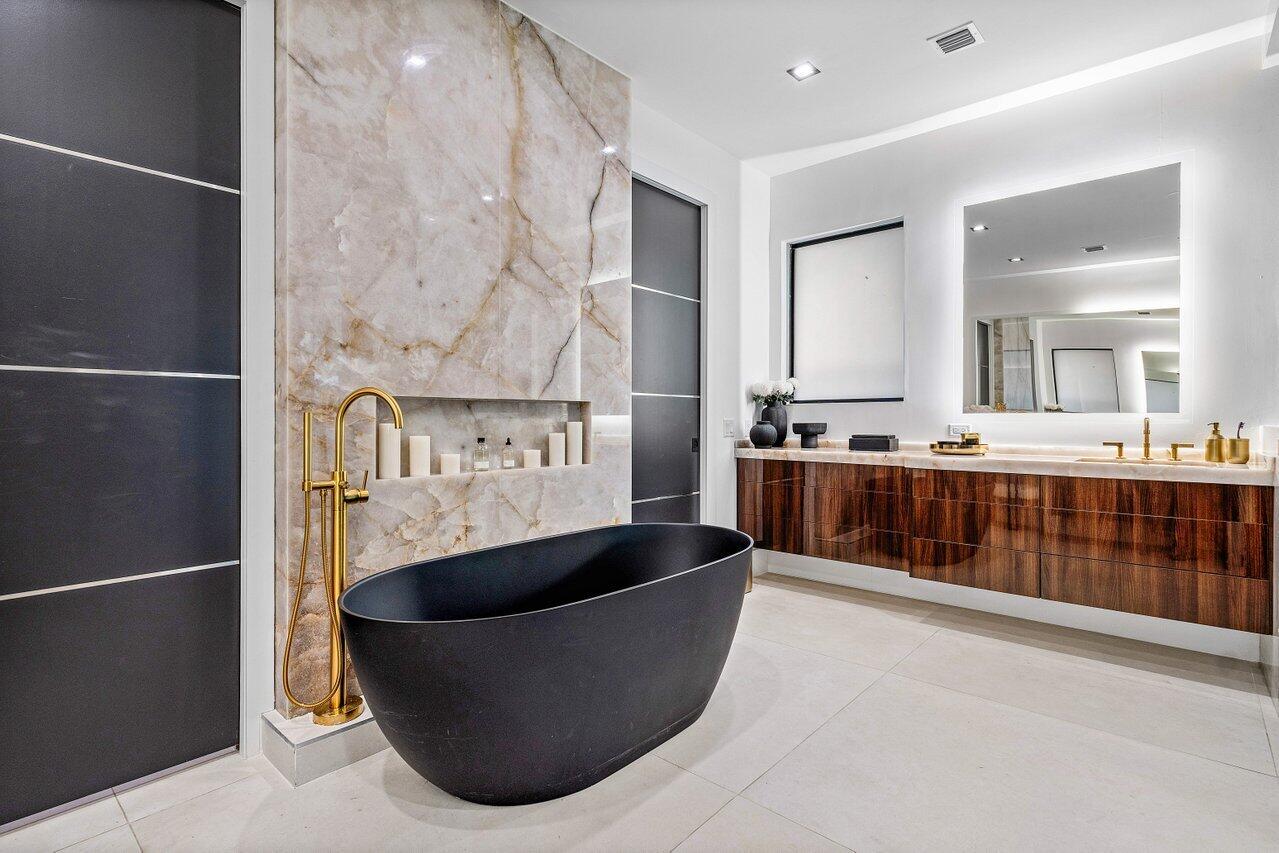 Bocaire Country Club - Residential