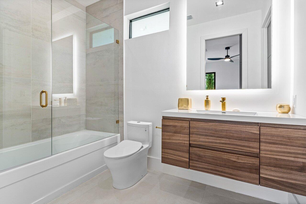 Bocaire Country Club - Residential