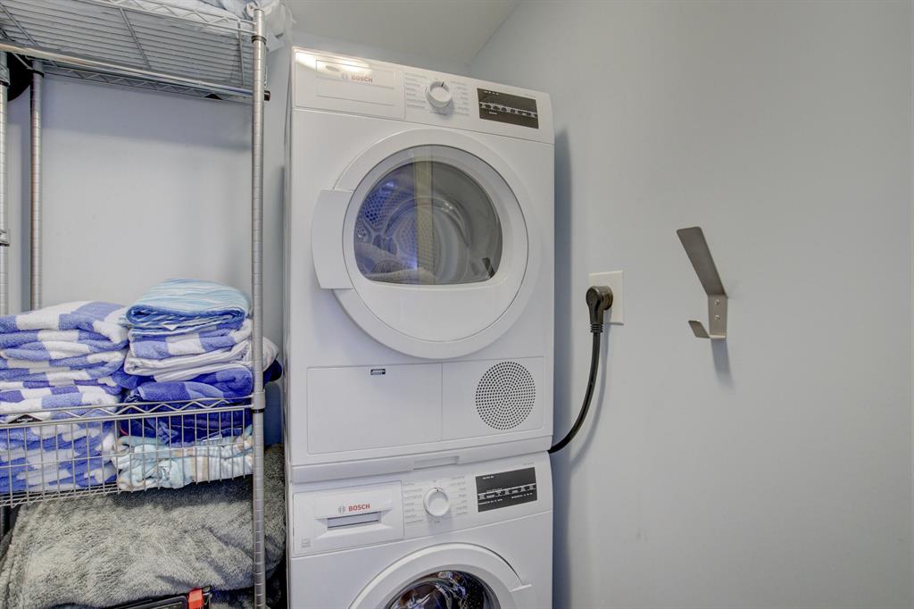 LEISURE TOWERS - Residential