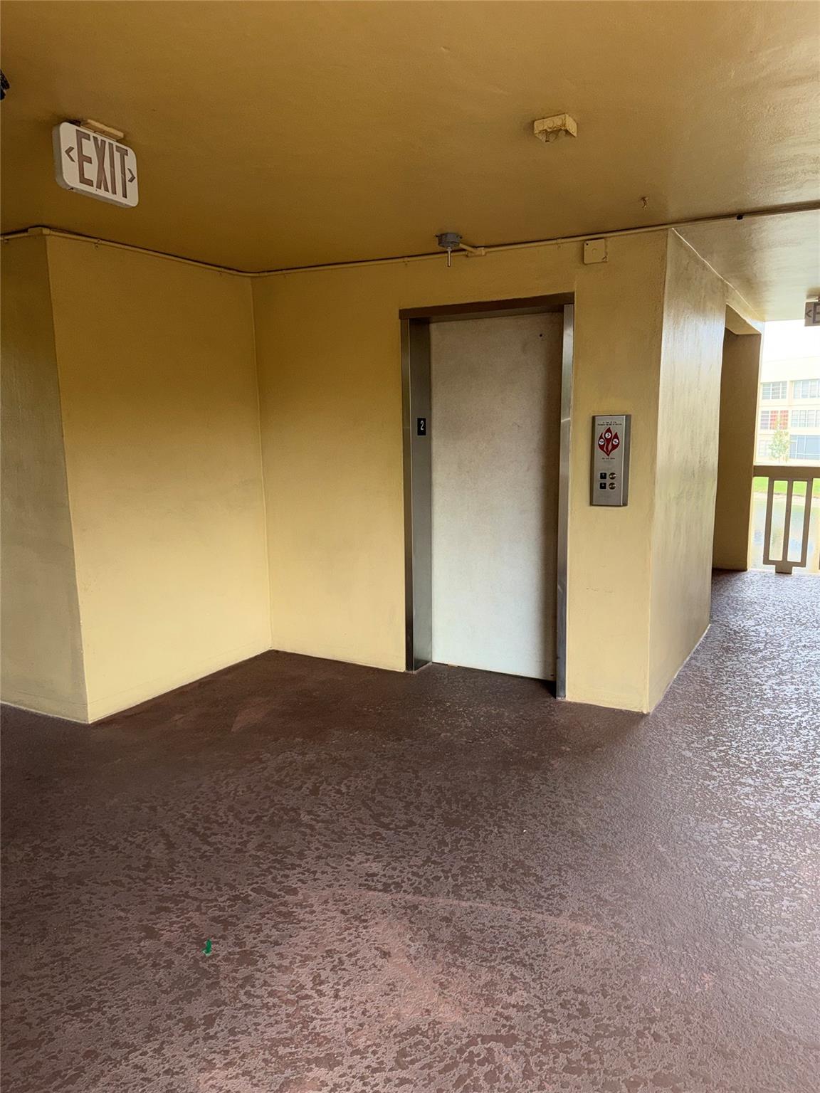 Bermuda Club Eight Condo - Residential Lease