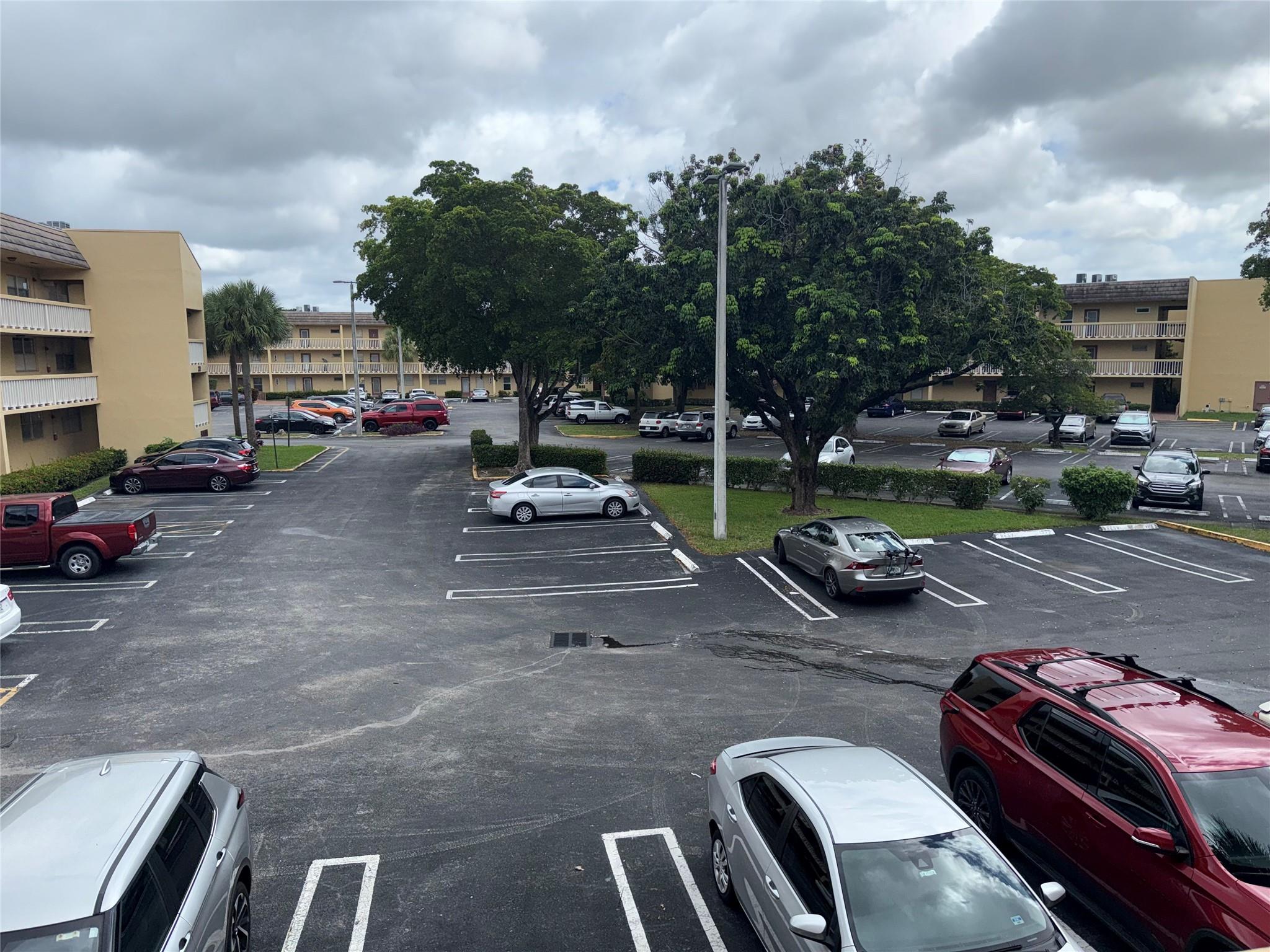 Bermuda Club Eight Condo - Residential Lease