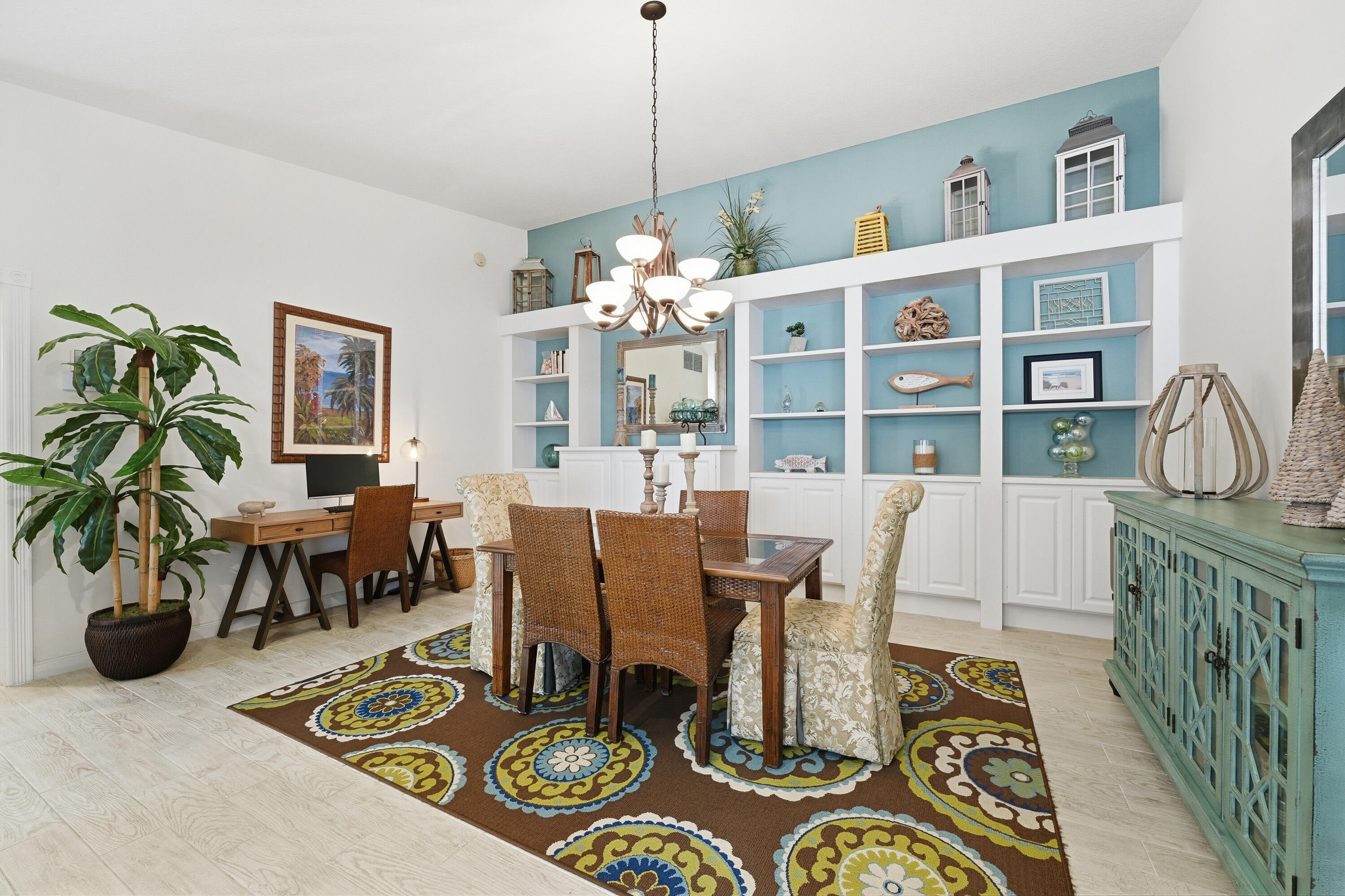 1019 SW Tamarrow Place