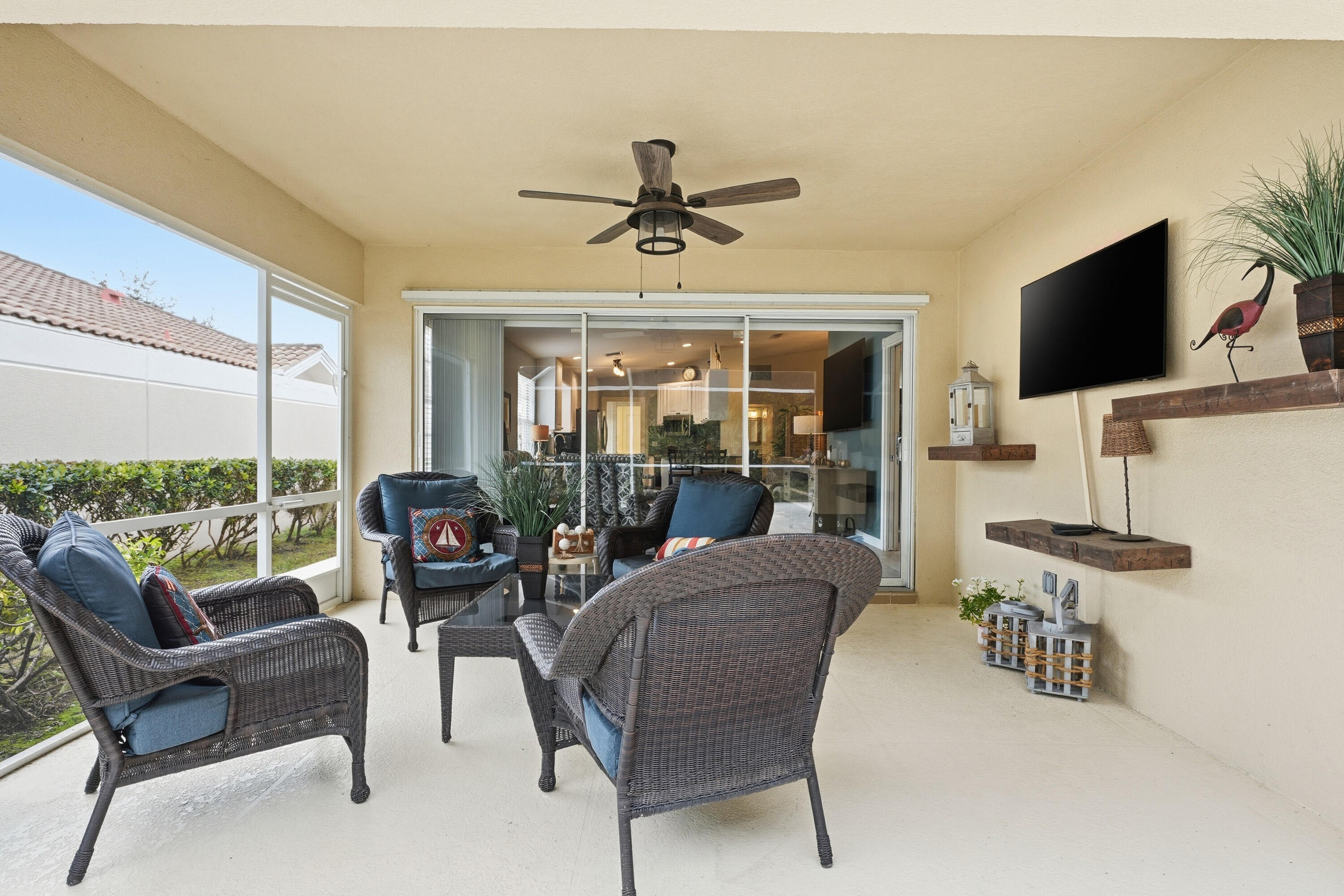 FLORIDA CLUB - Residential