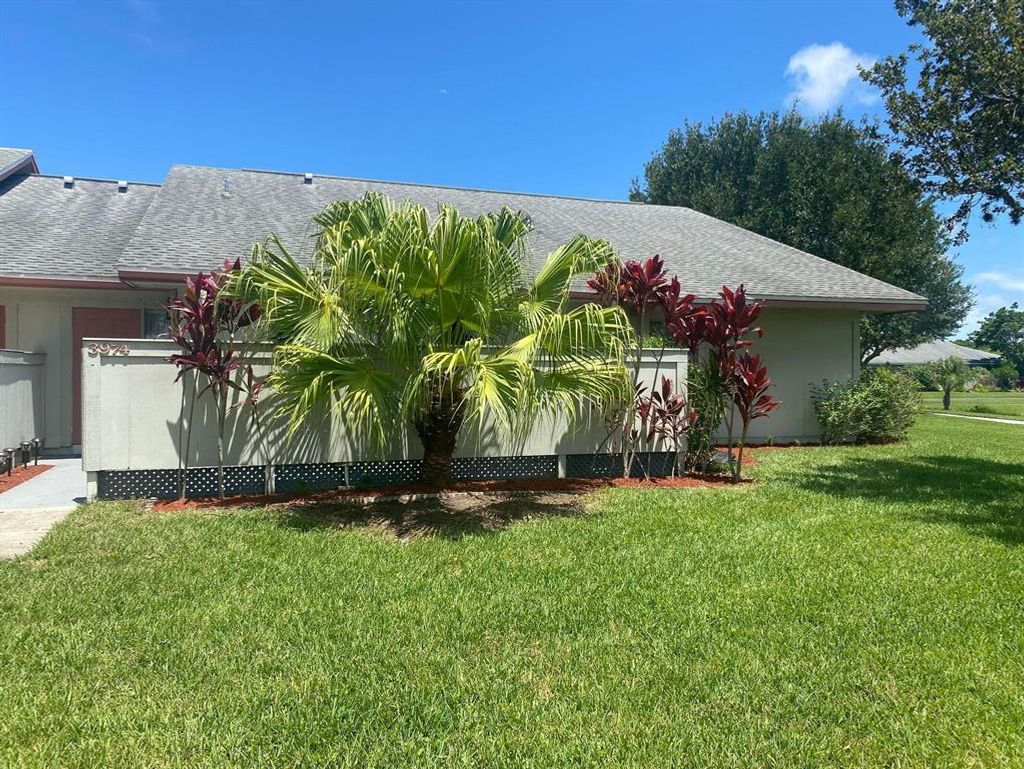 Photo of 3974 NW Cinnamon Tree Circle, Jensen Beach, FL 34957 (MLS # R10741329)