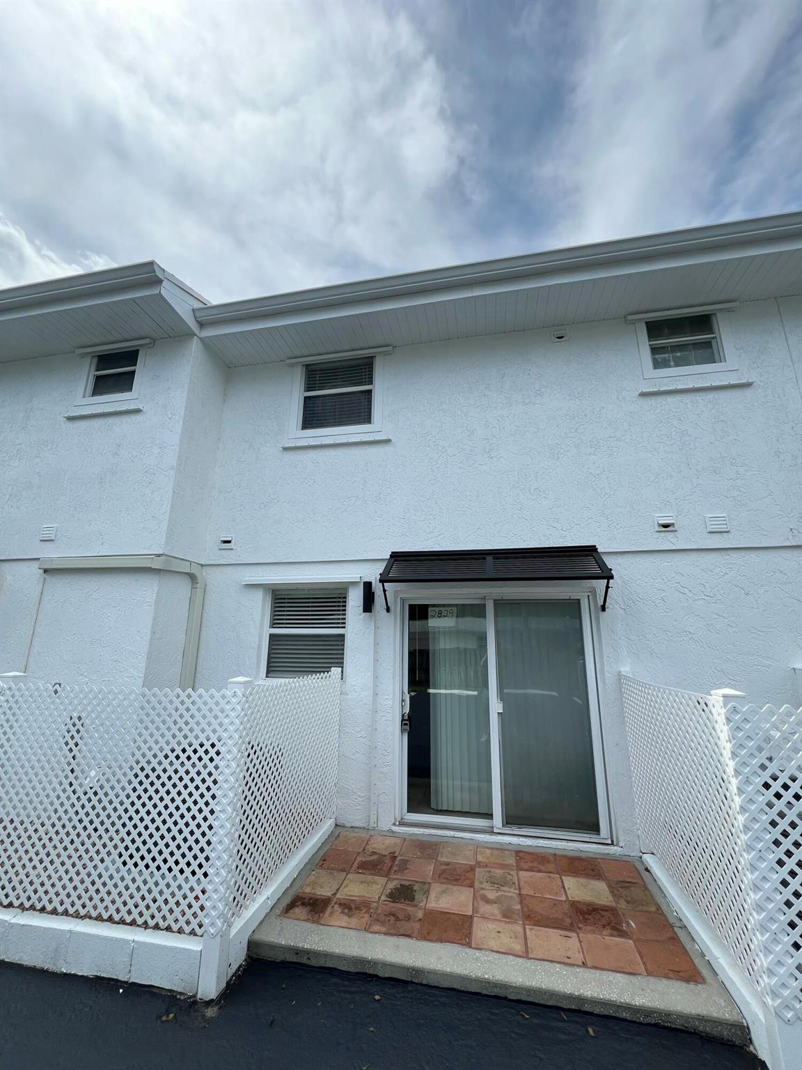 PALM CITY AMENDED - Residential Lease