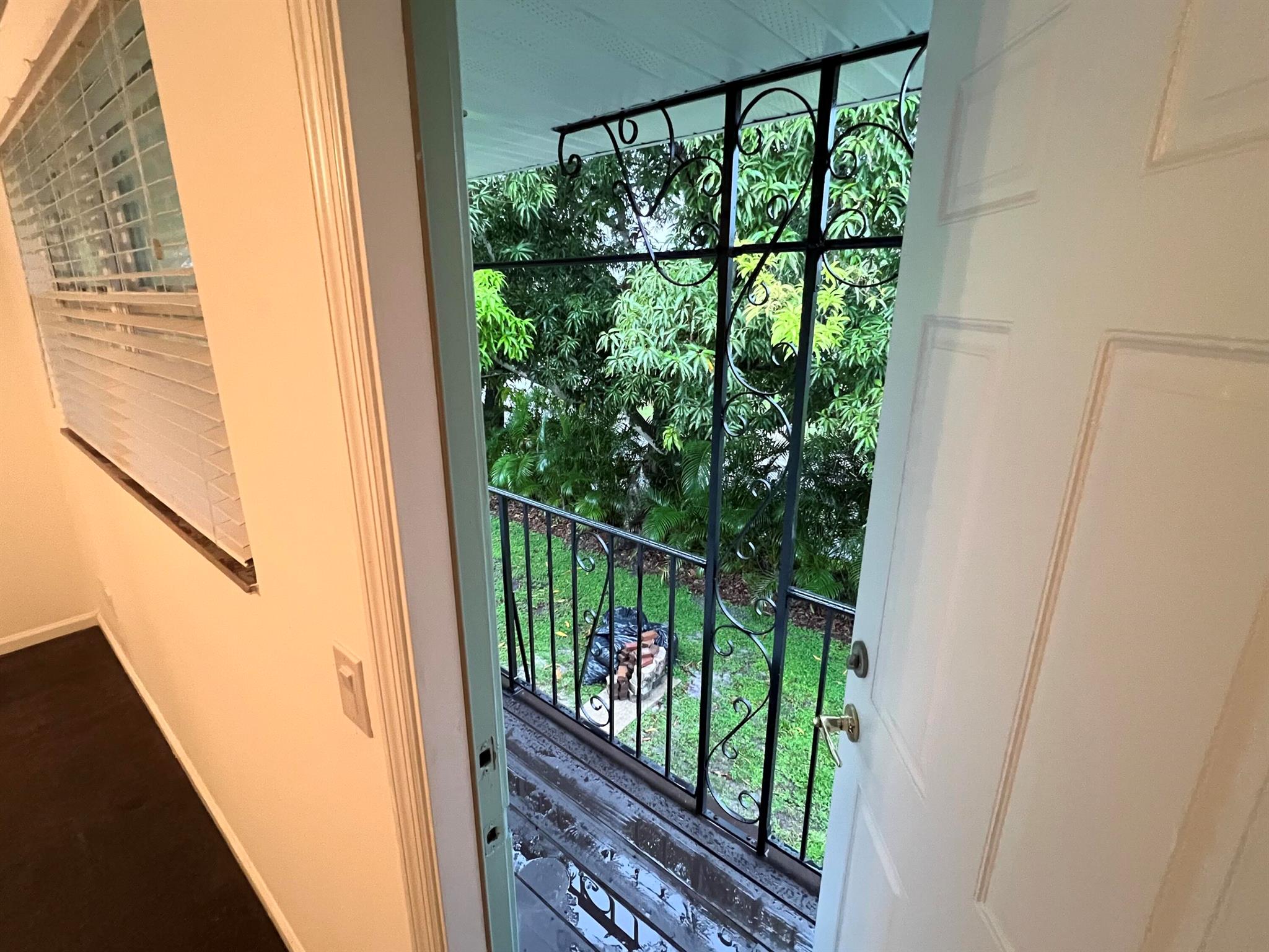 PALM CITY AMENDED - Residential Lease