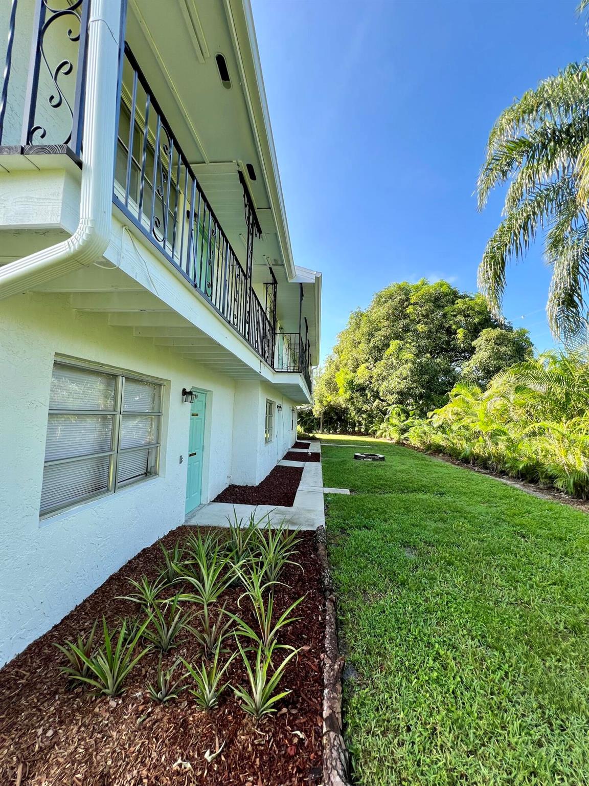 PALM CITY AMENDED - Residential Lease