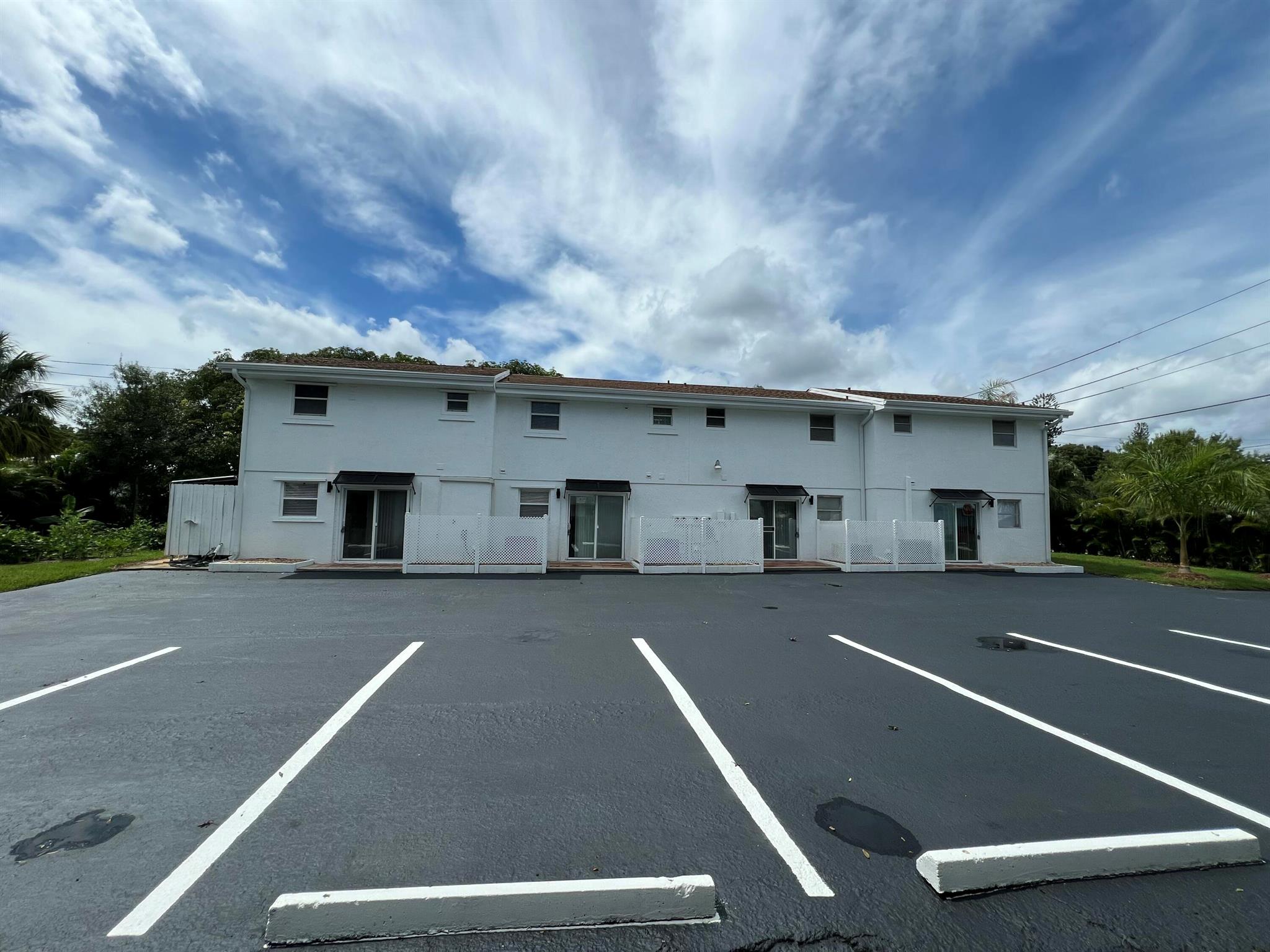 PALM CITY AMENDED - Residential Lease