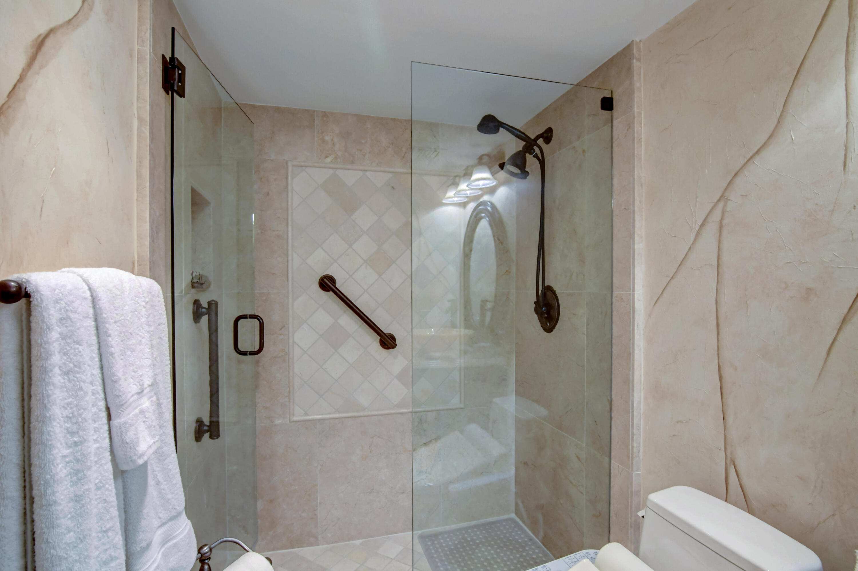 MARBELLA - Residential Lease