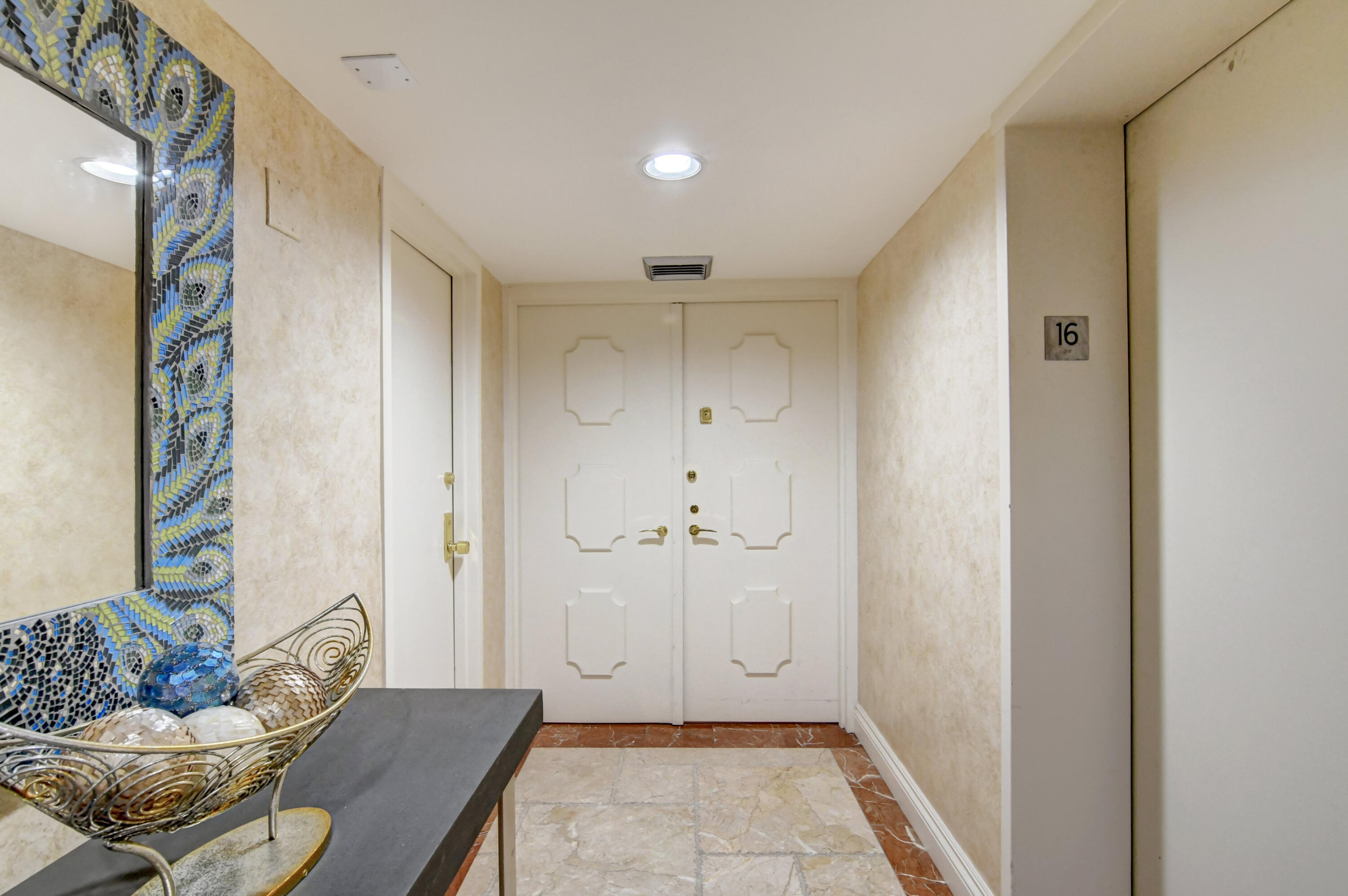 MARBELLA - Residential Lease