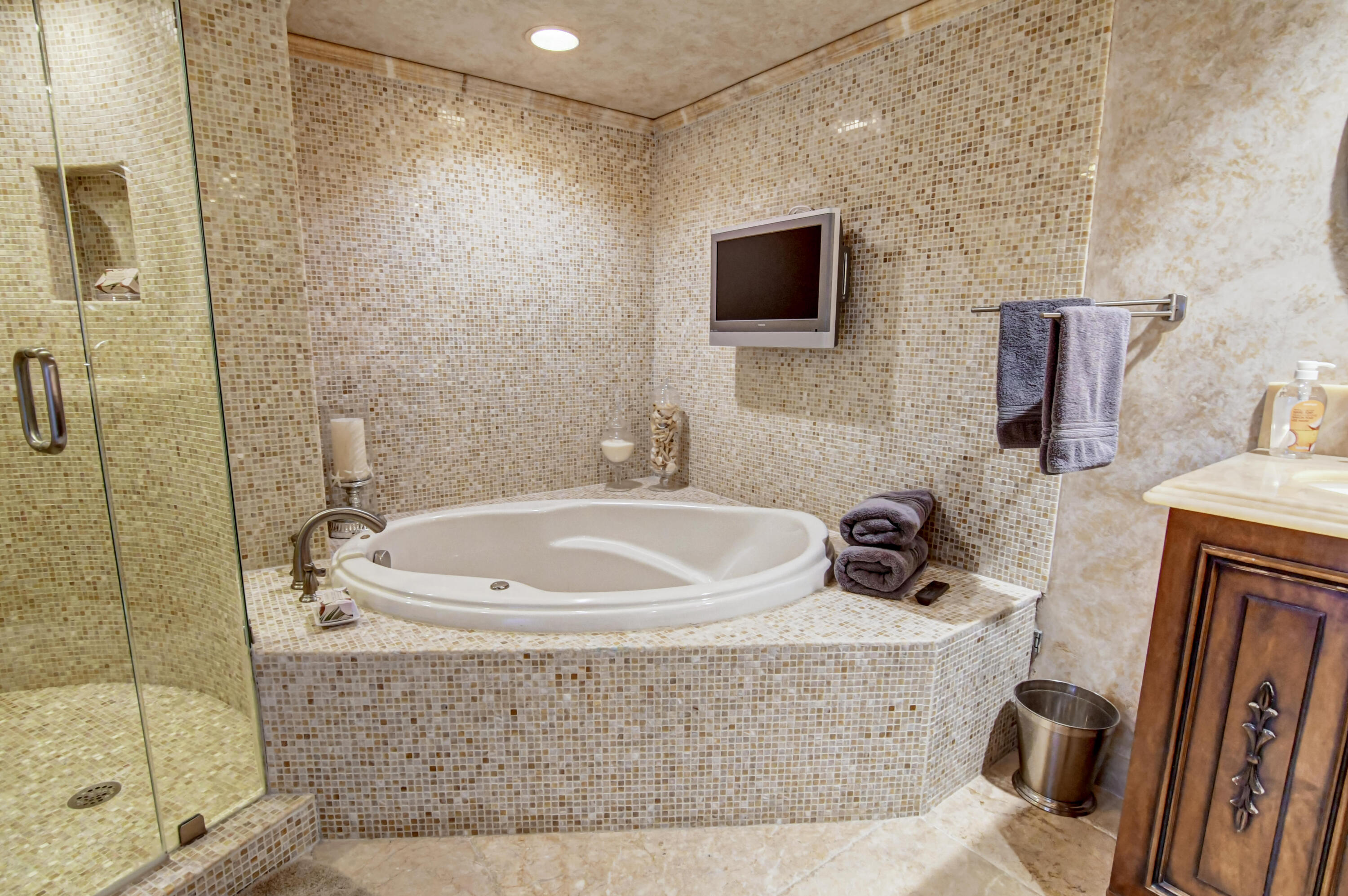 MARBELLA - Residential Lease